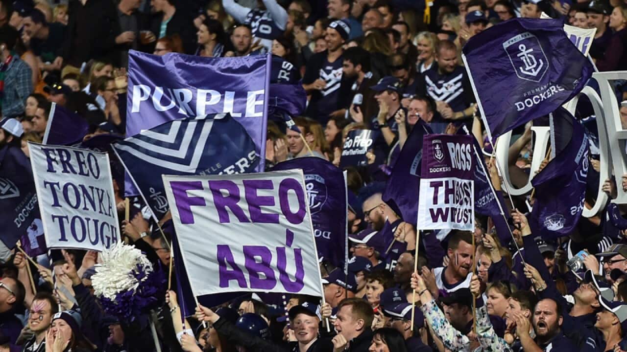 Fremantle Dockers fans