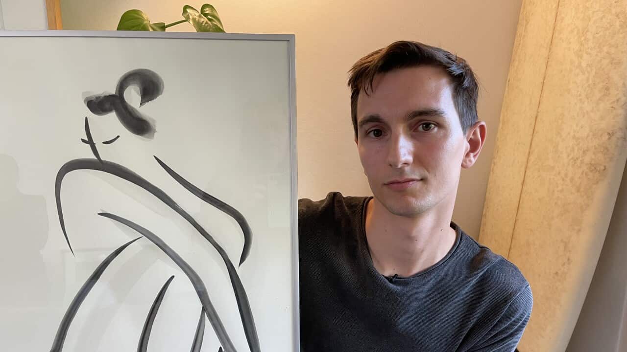 Trash Lawyer Leonardo Urbano, with one of of his rescued treasures (SBS-Sandra Fulloon).jpg