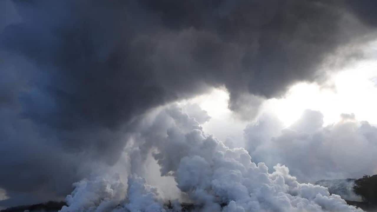 Hawaiian Volcano tour boat