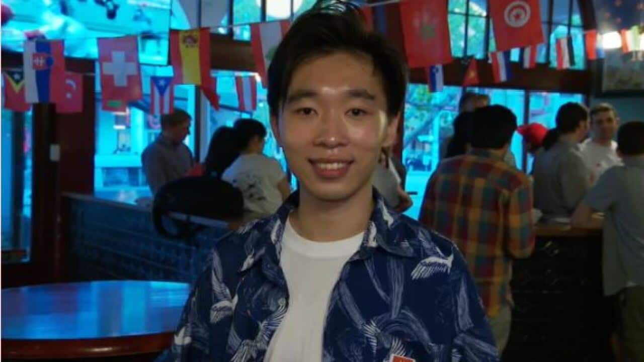 Alex Chung is studying in Australia