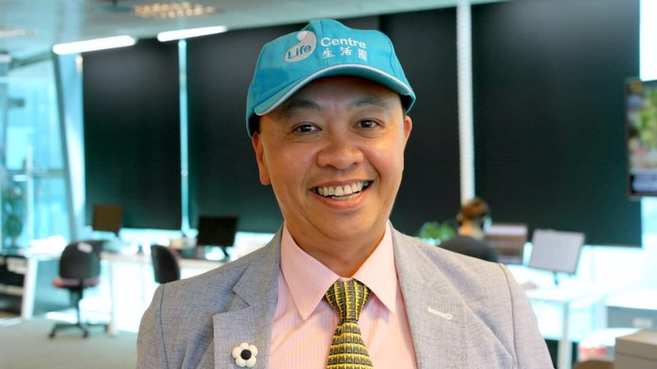 Melbourne Optometrist, Peter Chan, who gives eye examination to poor children in China
