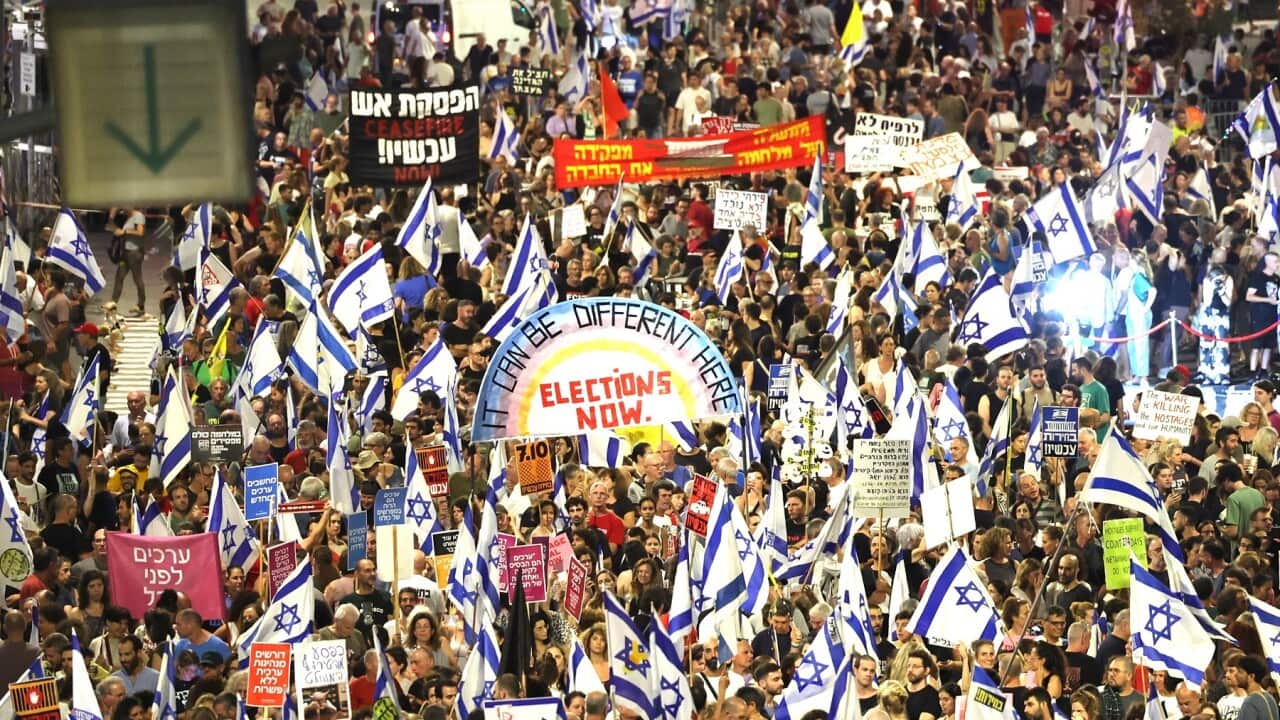 Israelis demonstrate against Netanyahu's government in Tel Aviv