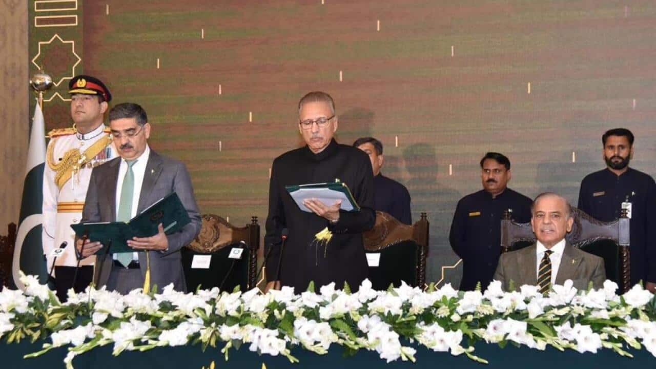 Pakistan's caretaker premier Anwaarul Haq Kakar takes oath of office