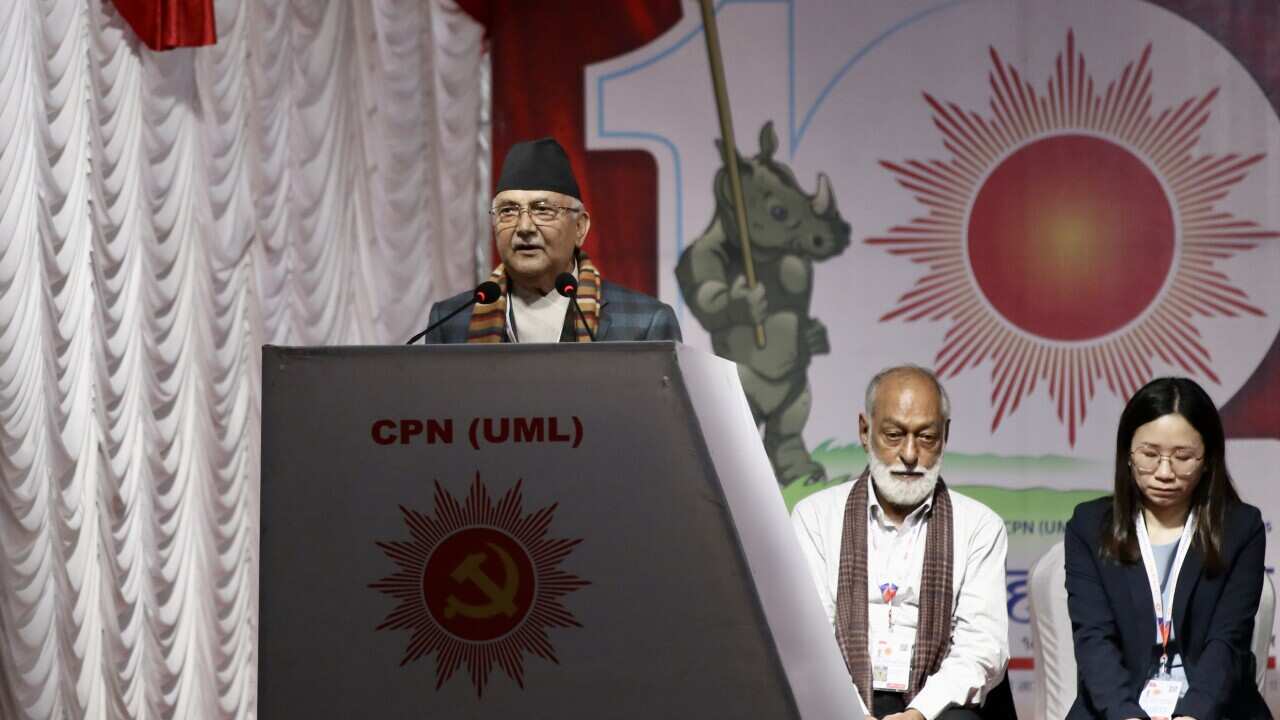 KP Sharma Oli in CPN-UML general convention