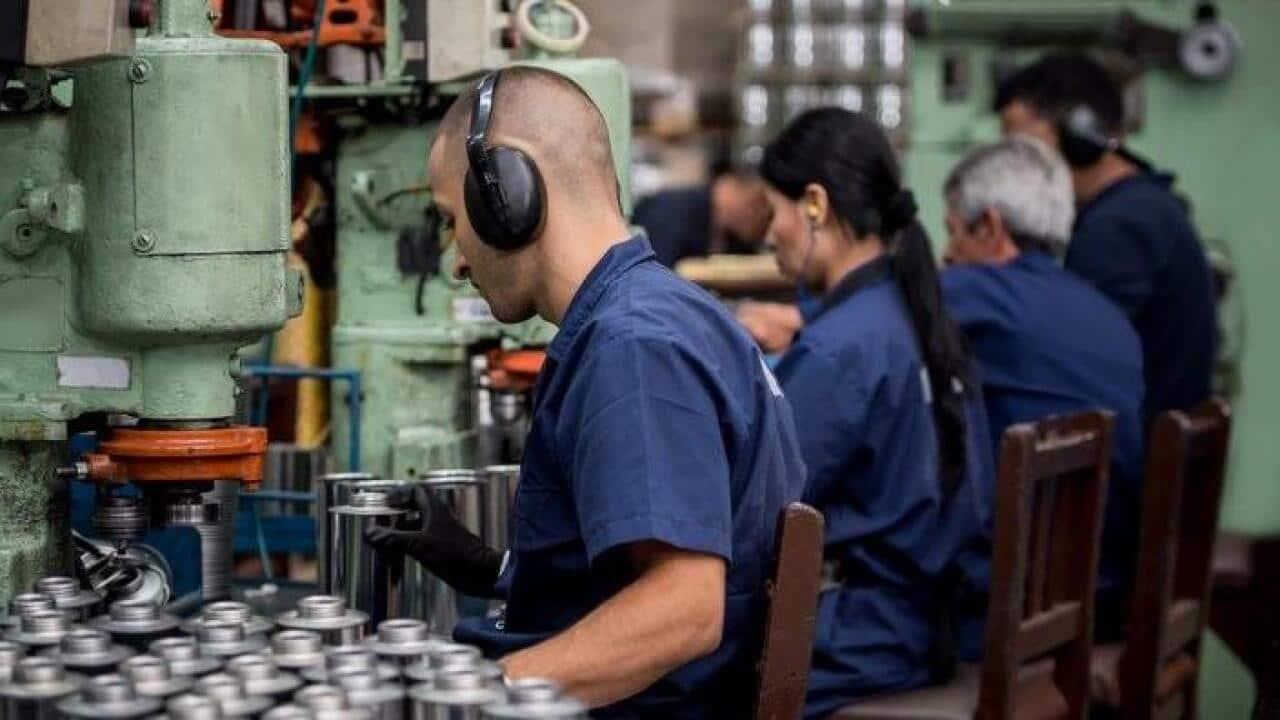 AUS Government will bring stricter tests for foreign worker hires.