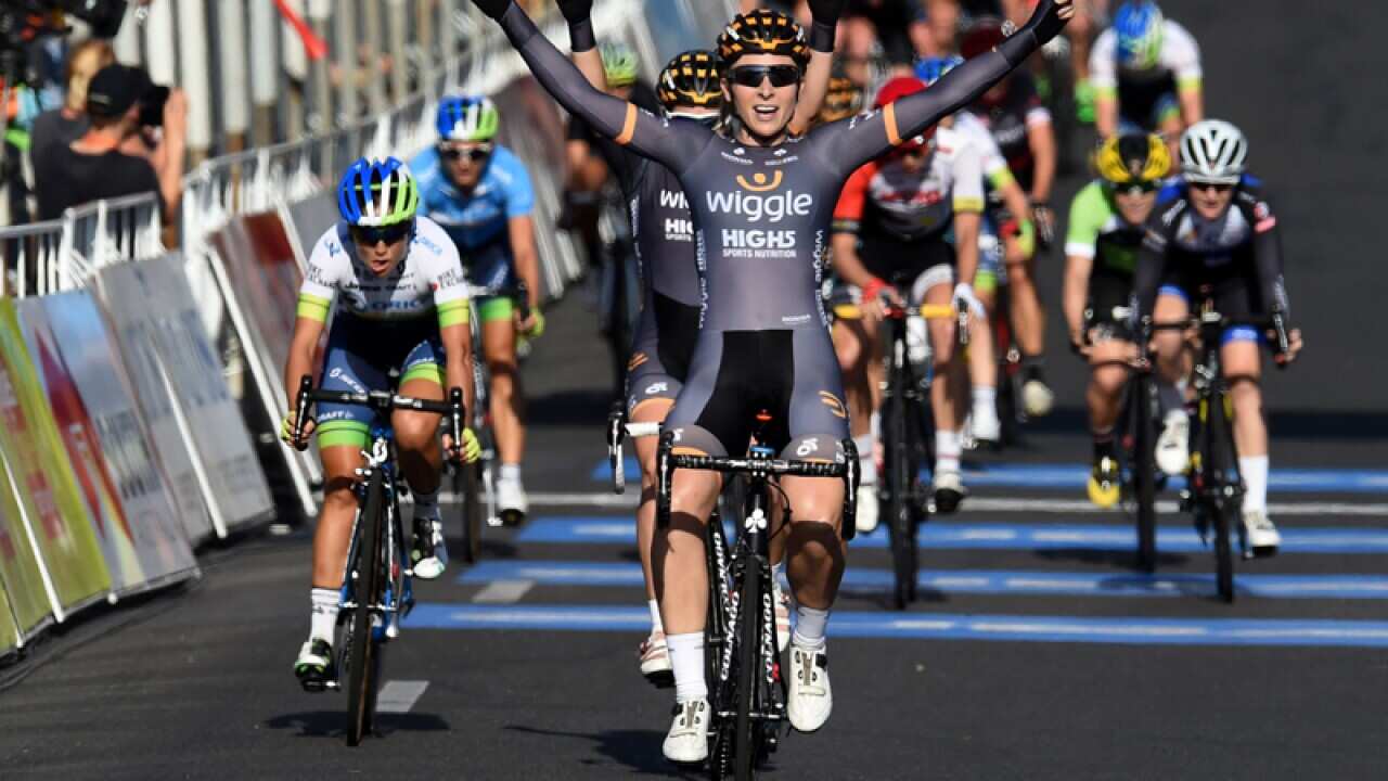 Annette Edmondson of team Wiggle High5