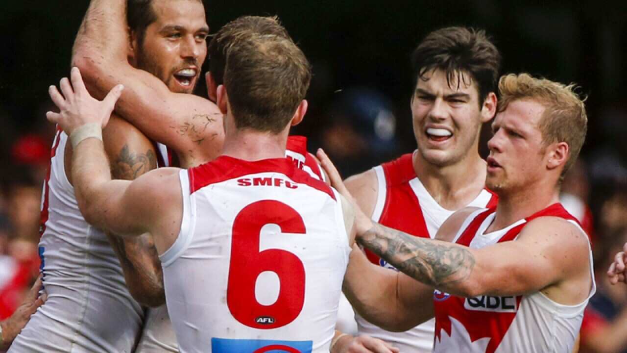 Lance Franklin of the Swans celebrates