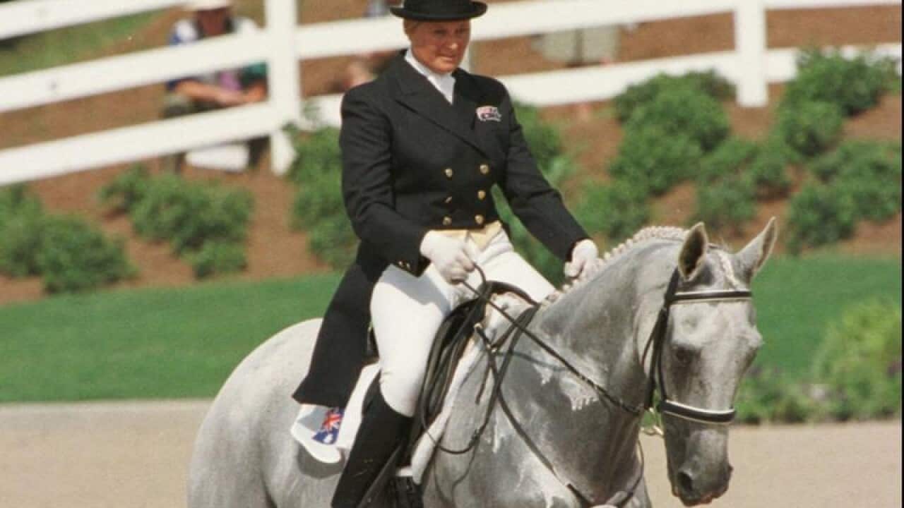 Gillian Rolton riding Peppermint Grove in competition.