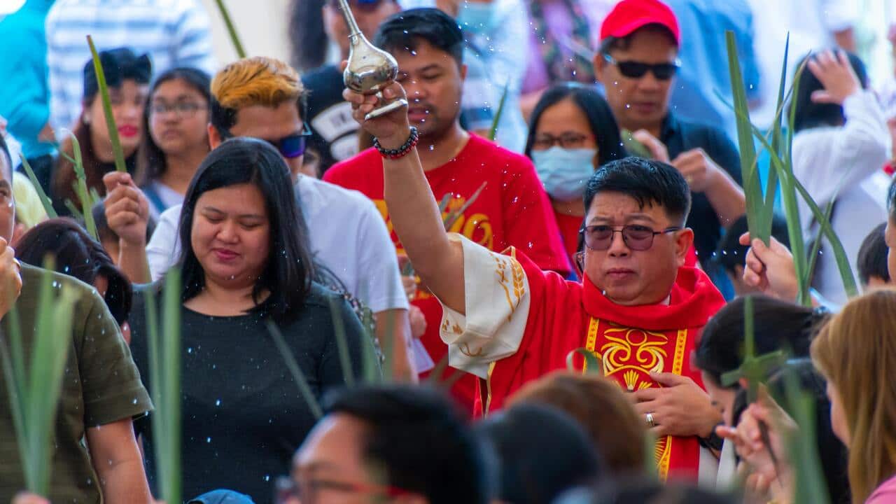 Millions of Catholics including over 85 million Filipinos celebrate Palm Sunday
