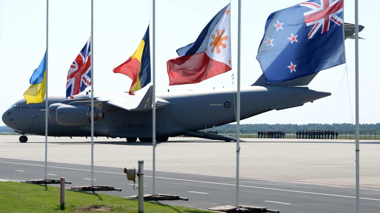 MH17 victims arrive in netherlands