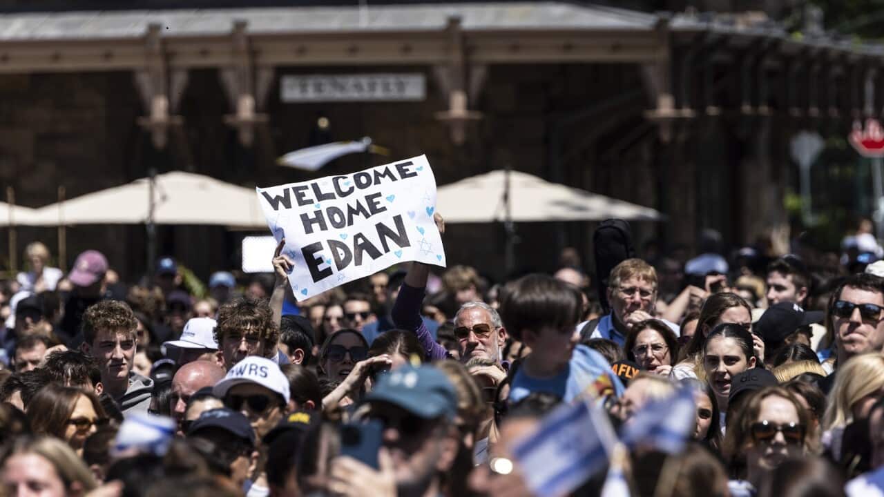 People in Tenafly, New Jersey, celebrate the release of American hostage Edan Alexander (AAP)