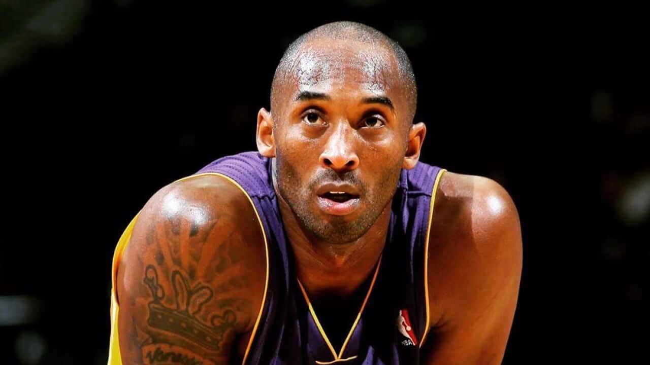 An image of the late Kobe Bryant playing for the LA Lakers.