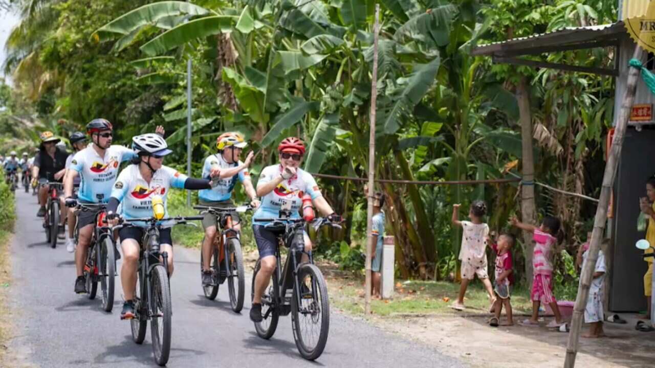 Australian-Vietnamese adoptees visit Vietnam on their search for family (SBS).jpg