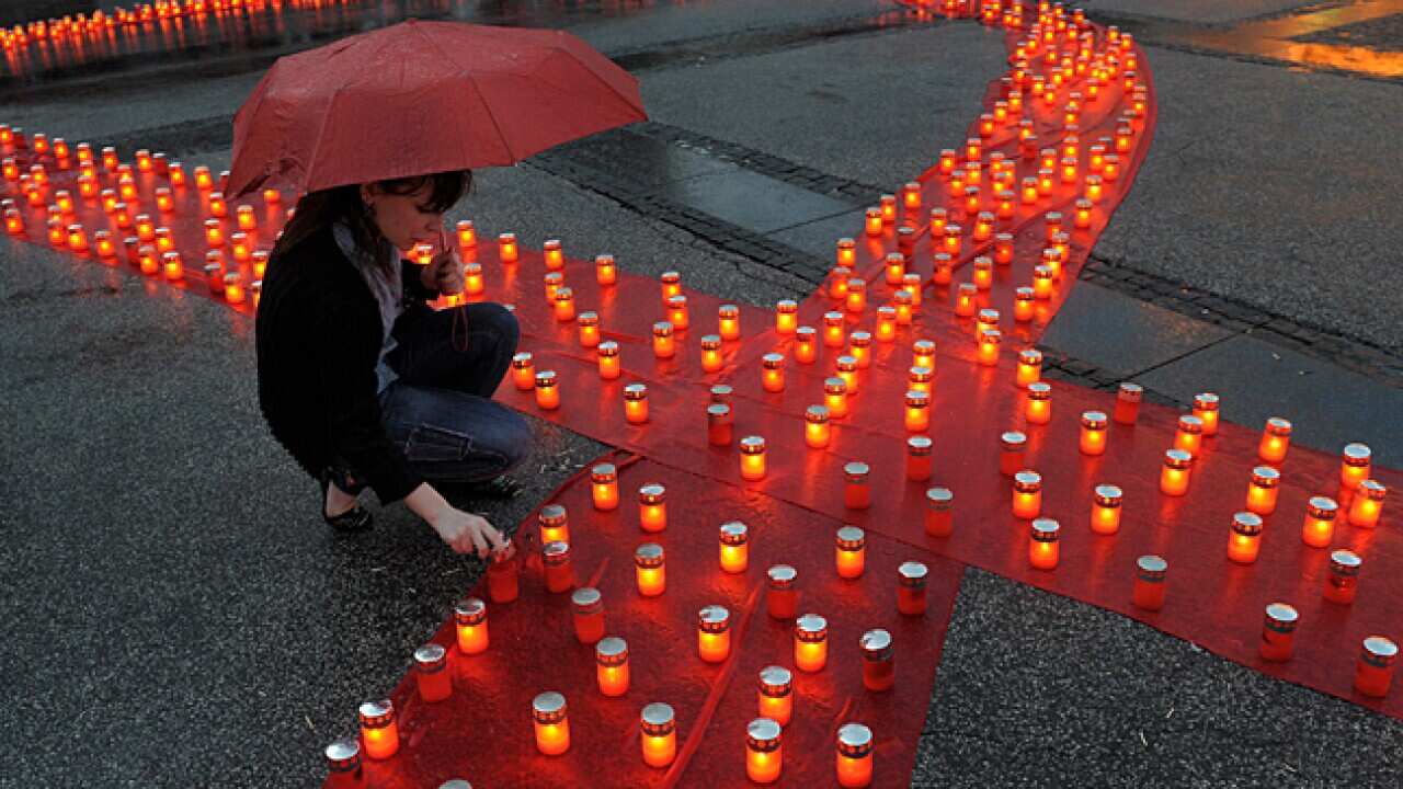 aids_ribbon_L_111122_ap_1642653933