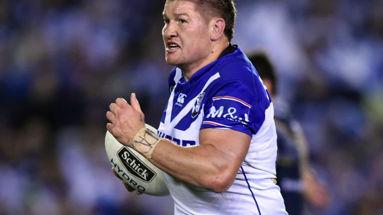 Greg Eastwood of the Bulldogs