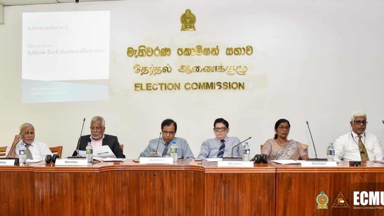 election comisioner.jpg