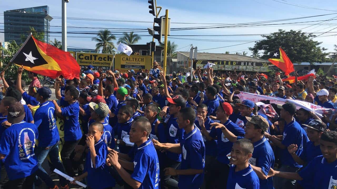 Image of East Timorese rallying outside Australia's embassy in Dili on Tuesday March 22