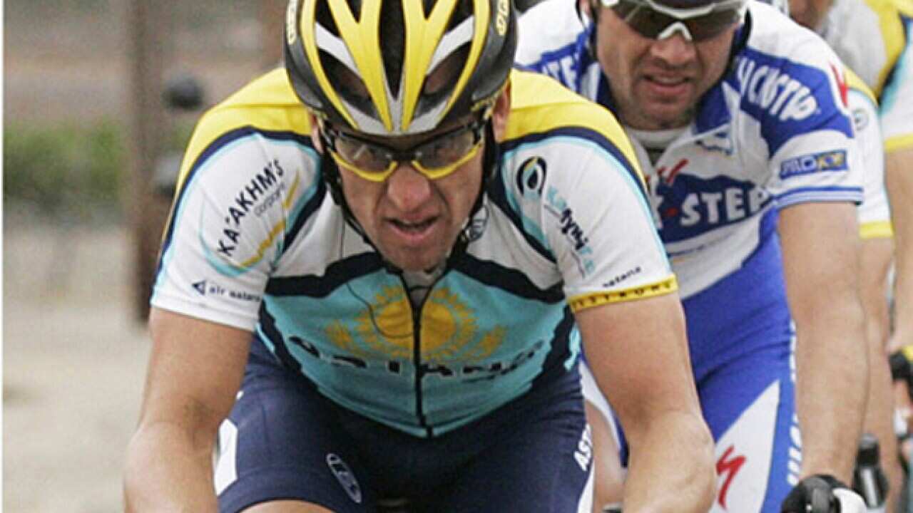 lance_armstrong_0303_B648_aap_1338682853