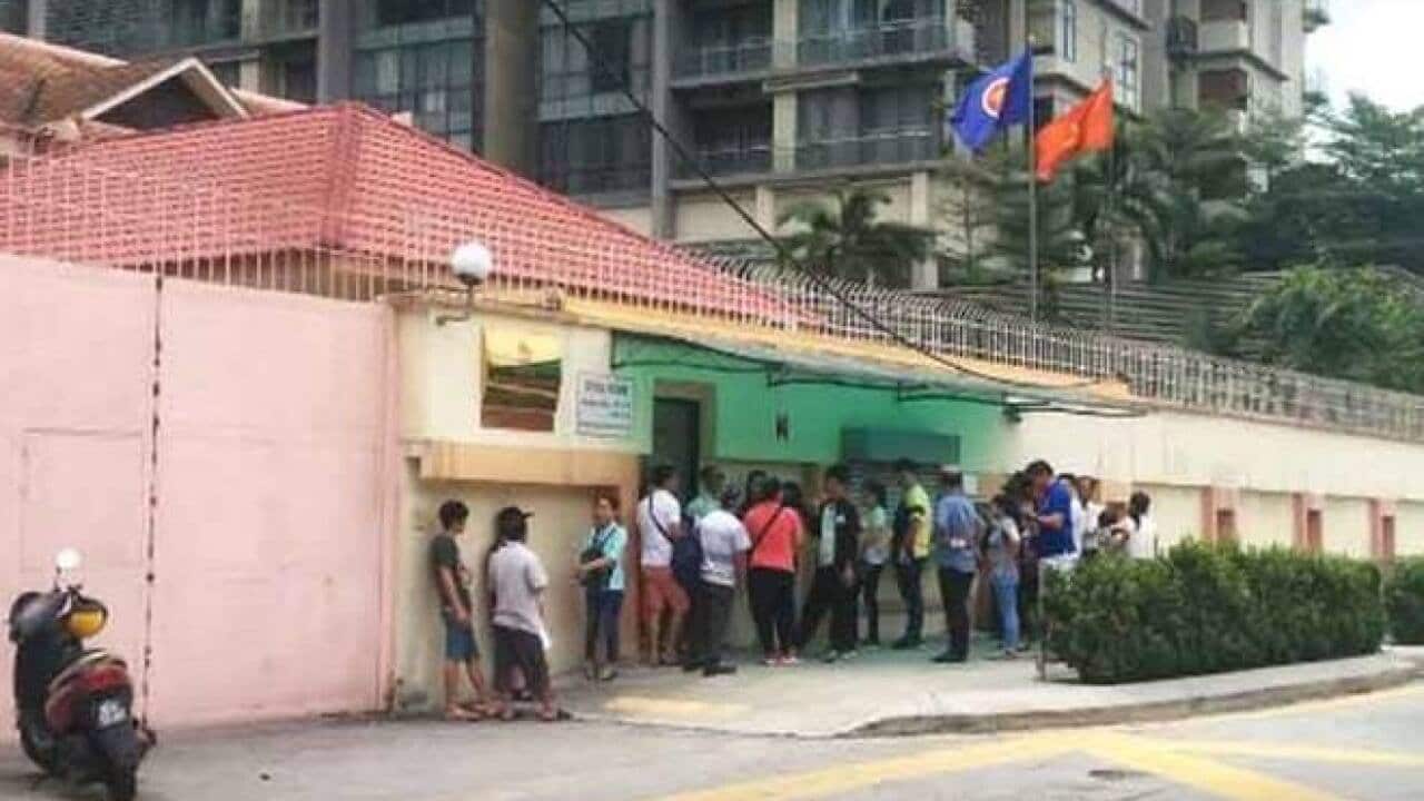Outside the Vietnamese Embaasy in KL