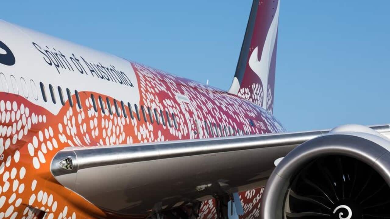 A Qantas 787-9 Dreamliner