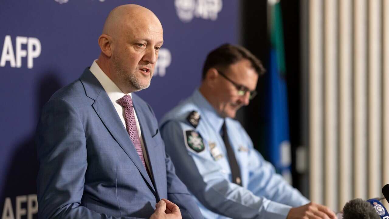 RUSSIAN ESPIONAGE PRESSER