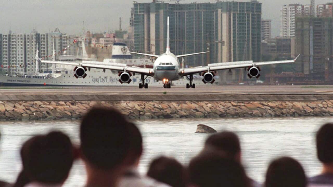 hongkong_airport_B_ap_110418_1626904630