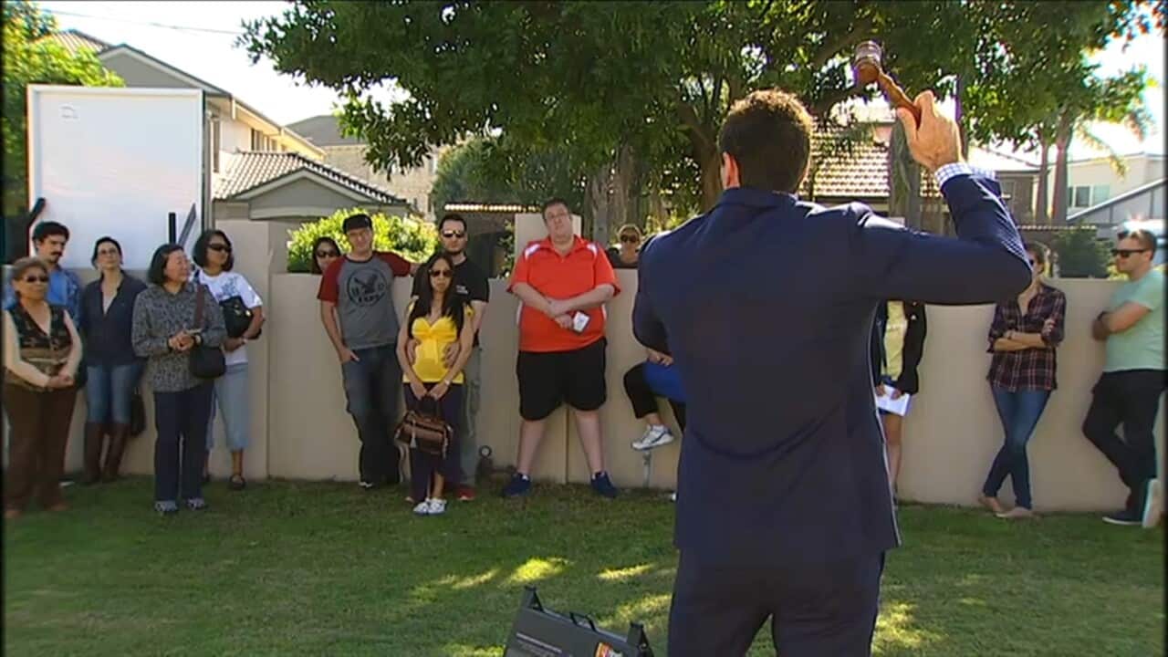 A pre-coronavirus real estate auction