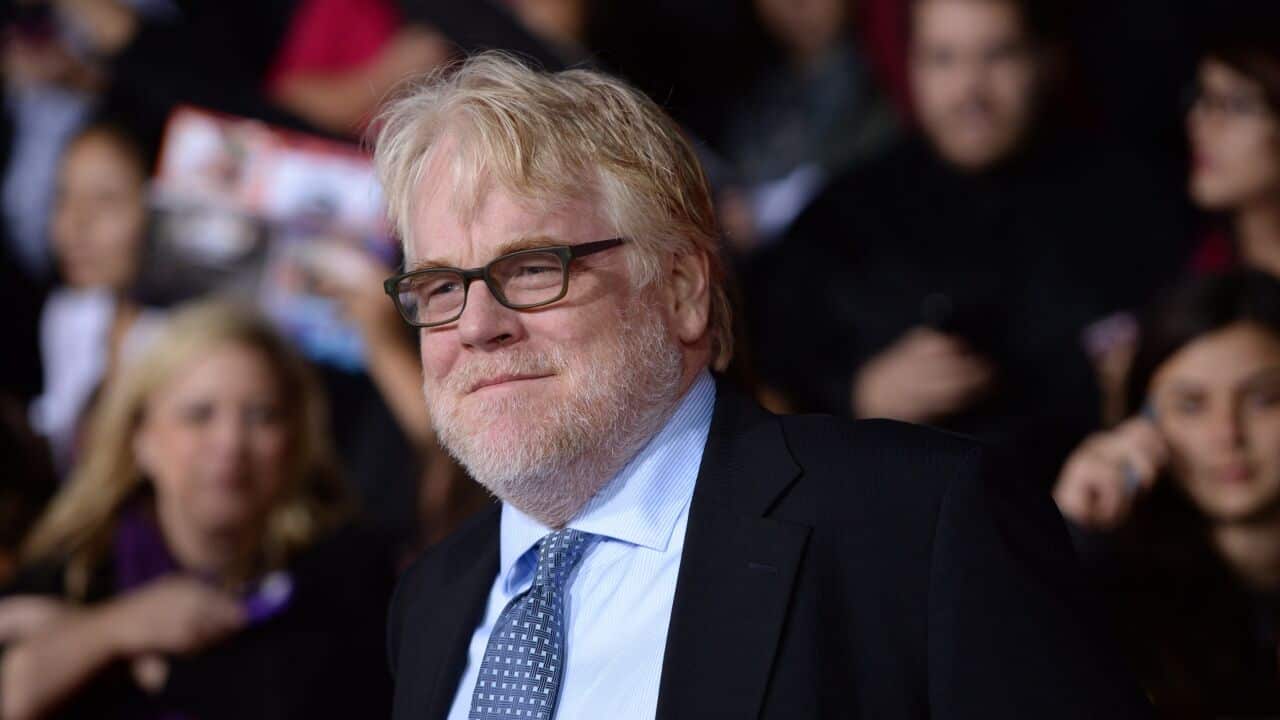 140203_hoffman_dead_aap.jpg