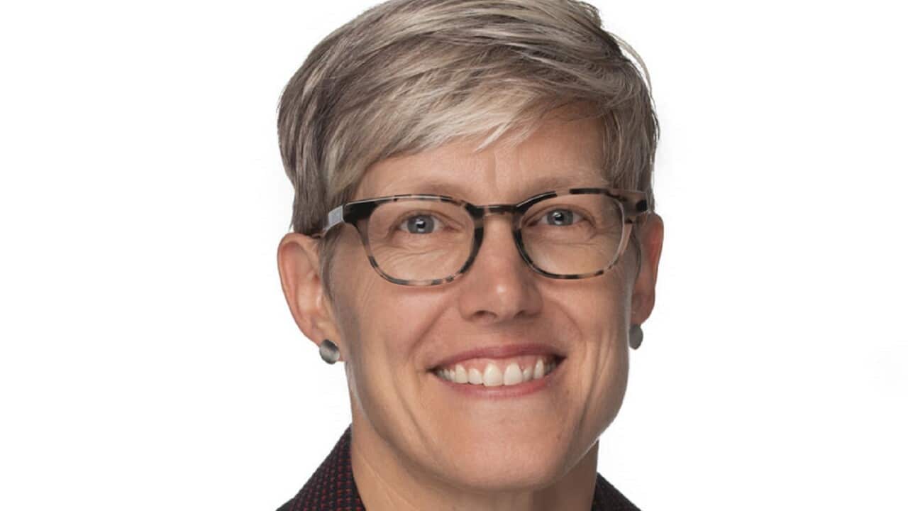 Melinda Cilento headshot.jpg