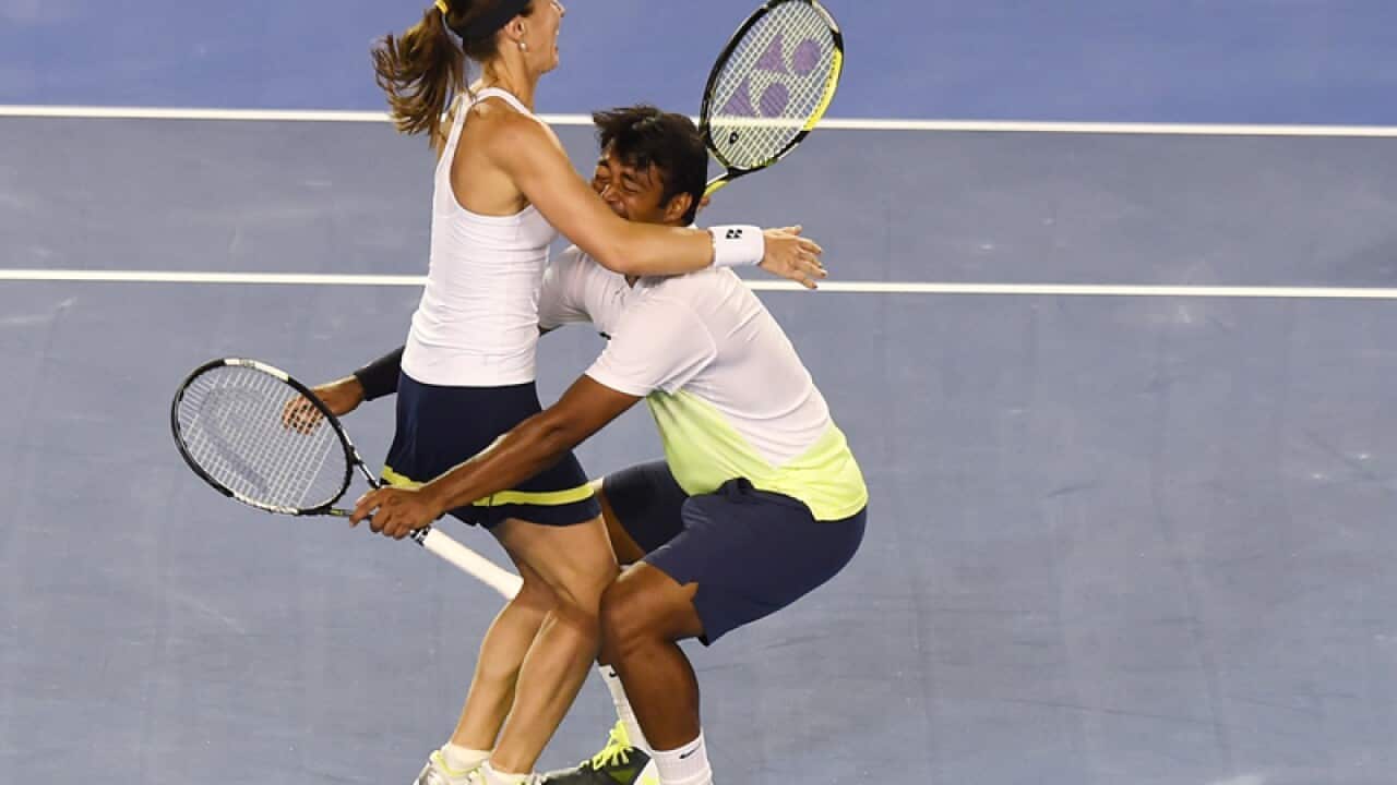 Hingis, Paes claim Aust Open mixed crown SBS News