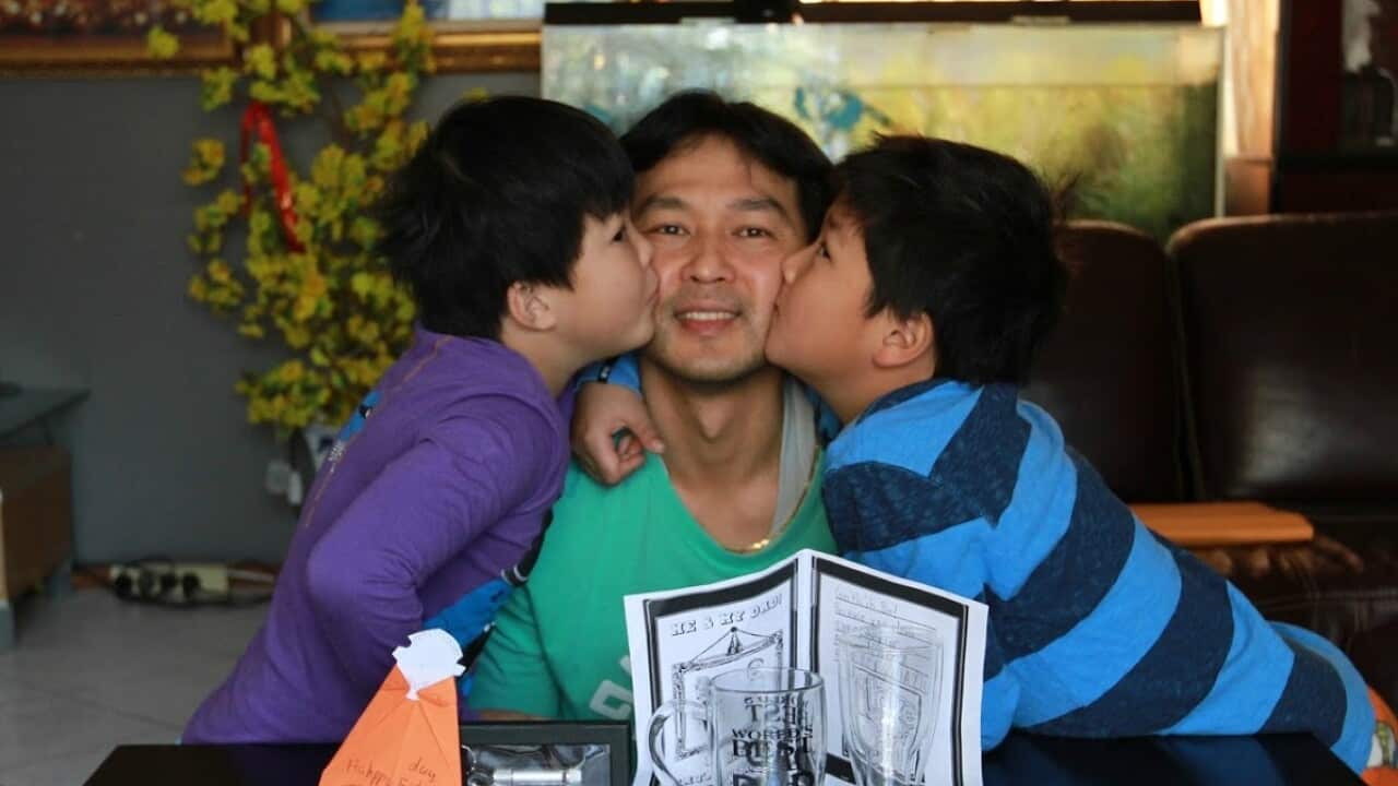 Anh Tấn Hiệp và hai con trai