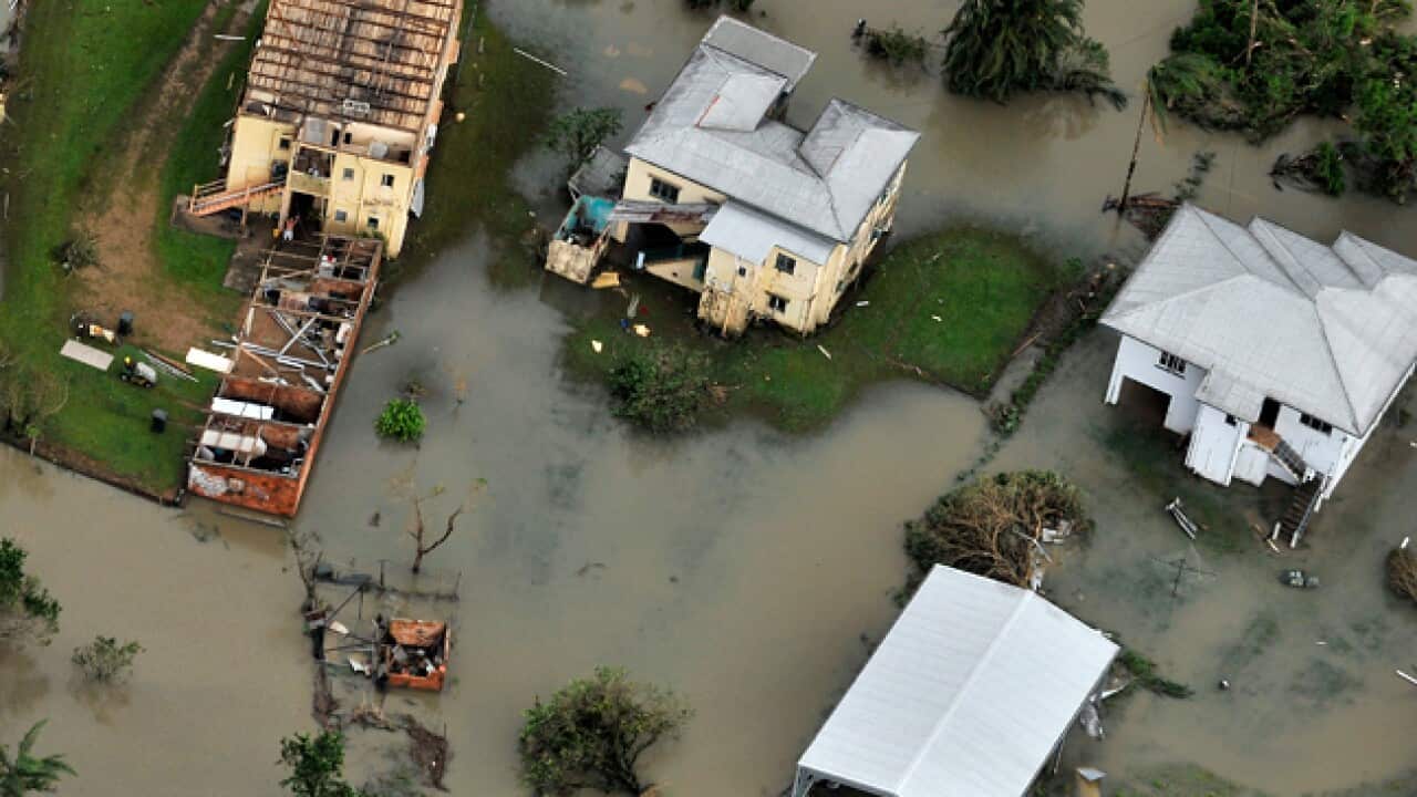 flood_getty_110208_L_1361746585