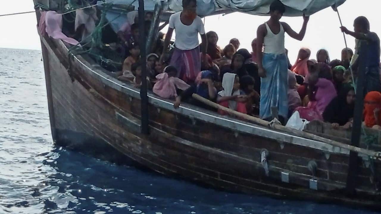 Refugee Rohingya on boat