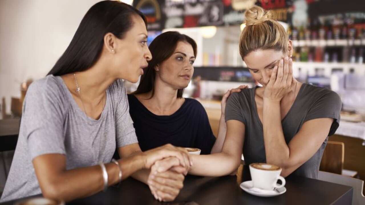 A state government support program for women who live outside major cities, are Indigenous, veterans or face other challenges finding work, has been extended.