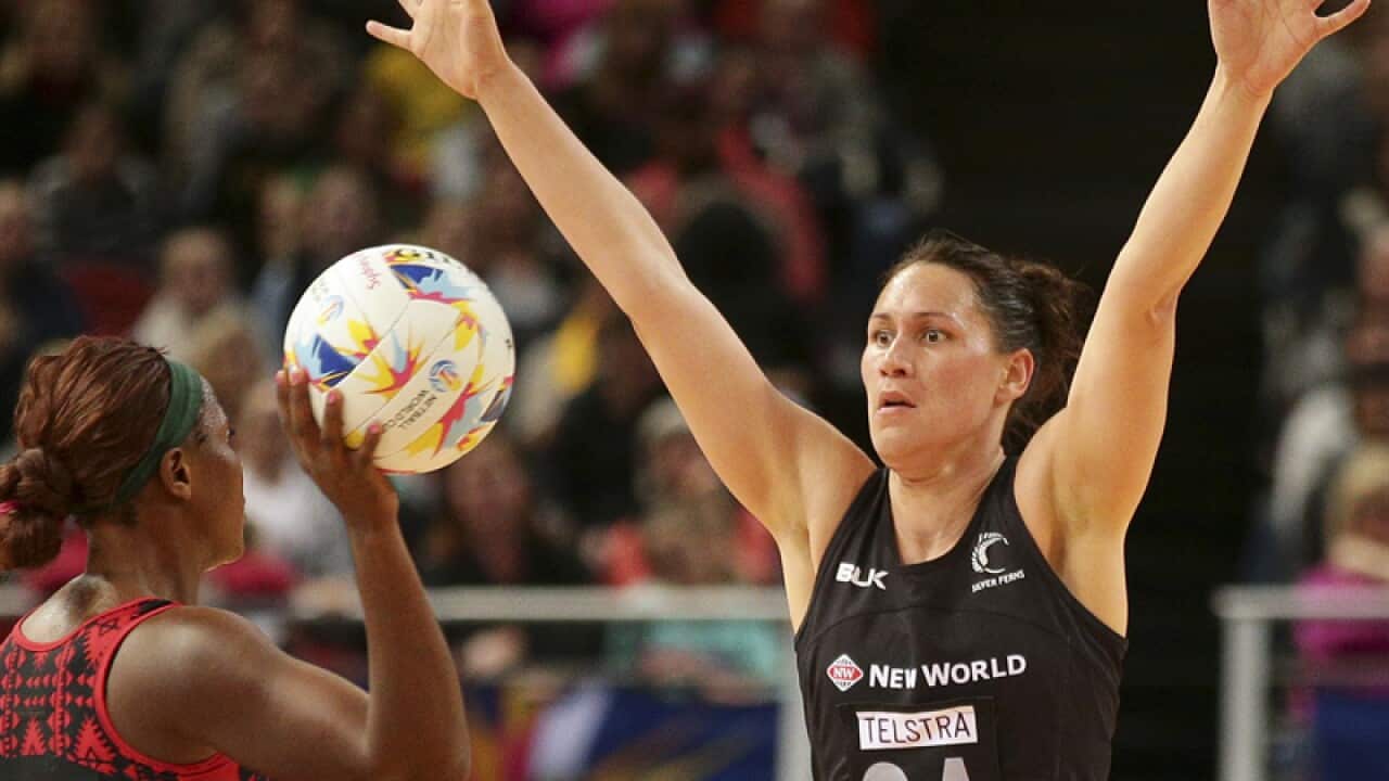 New Zealand's Jodi Brown, right