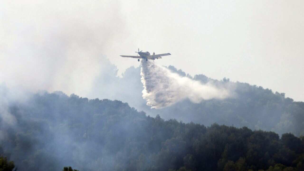 Forest fire leads to evacuations in Spain