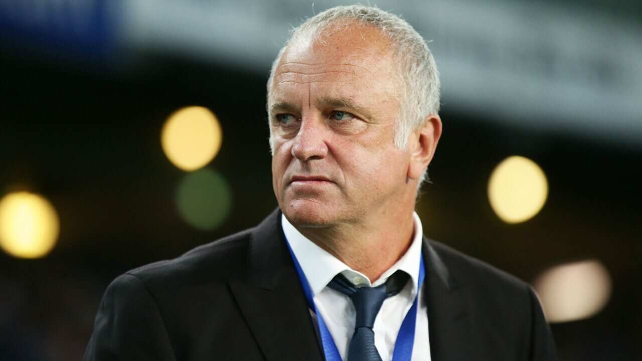 Mind games intensify as Premiers' Plate race turns blue SBS Sport