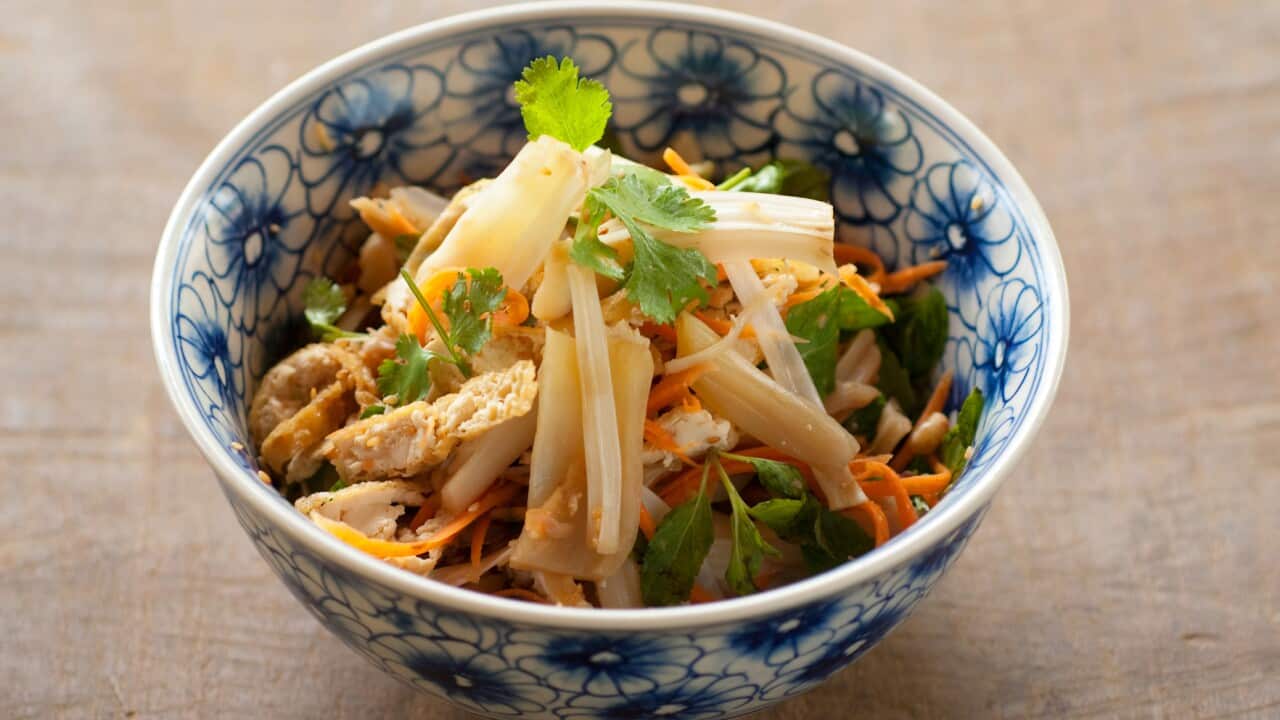 Young jackfruit salad with tofu