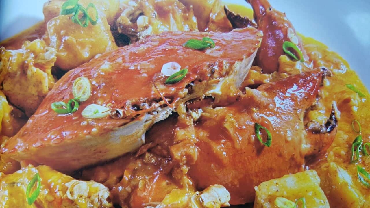 Crabs will add the flavor of seafood on radish cake.