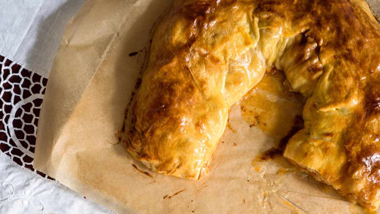 Apricot strudel (Strucolo con le albicocche)