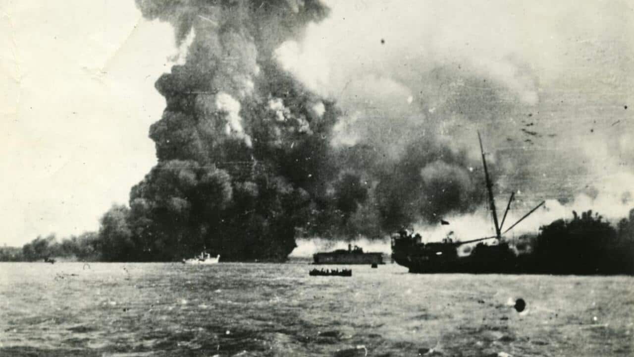 Burning ship “Neptuna”, 19 February 1941: Northern Territory Library Peter Spillett Collection PH0238/0885