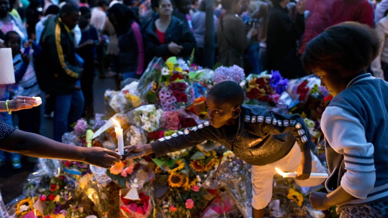 mandela_prayers_131209_getty.JPG