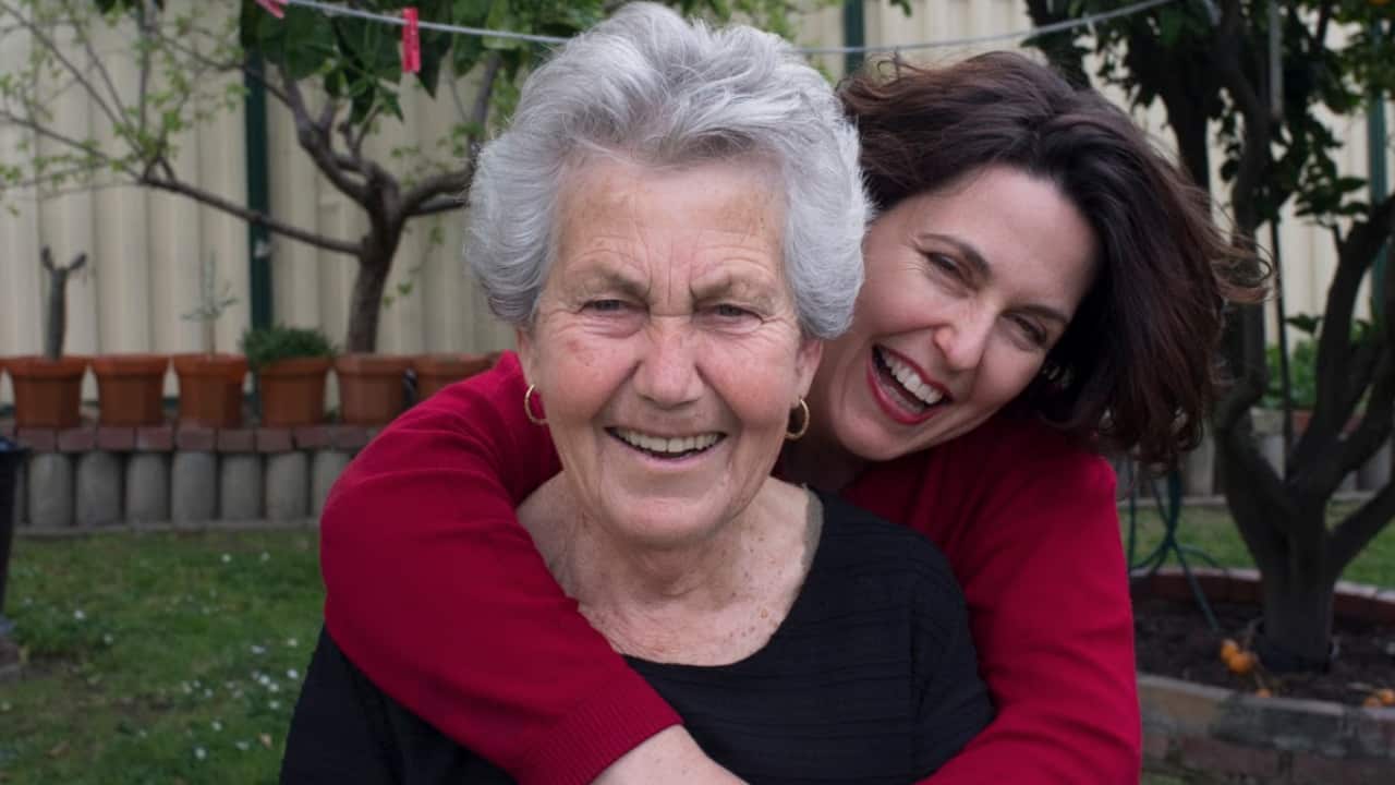 Spiri Tsintziras and her mother.
