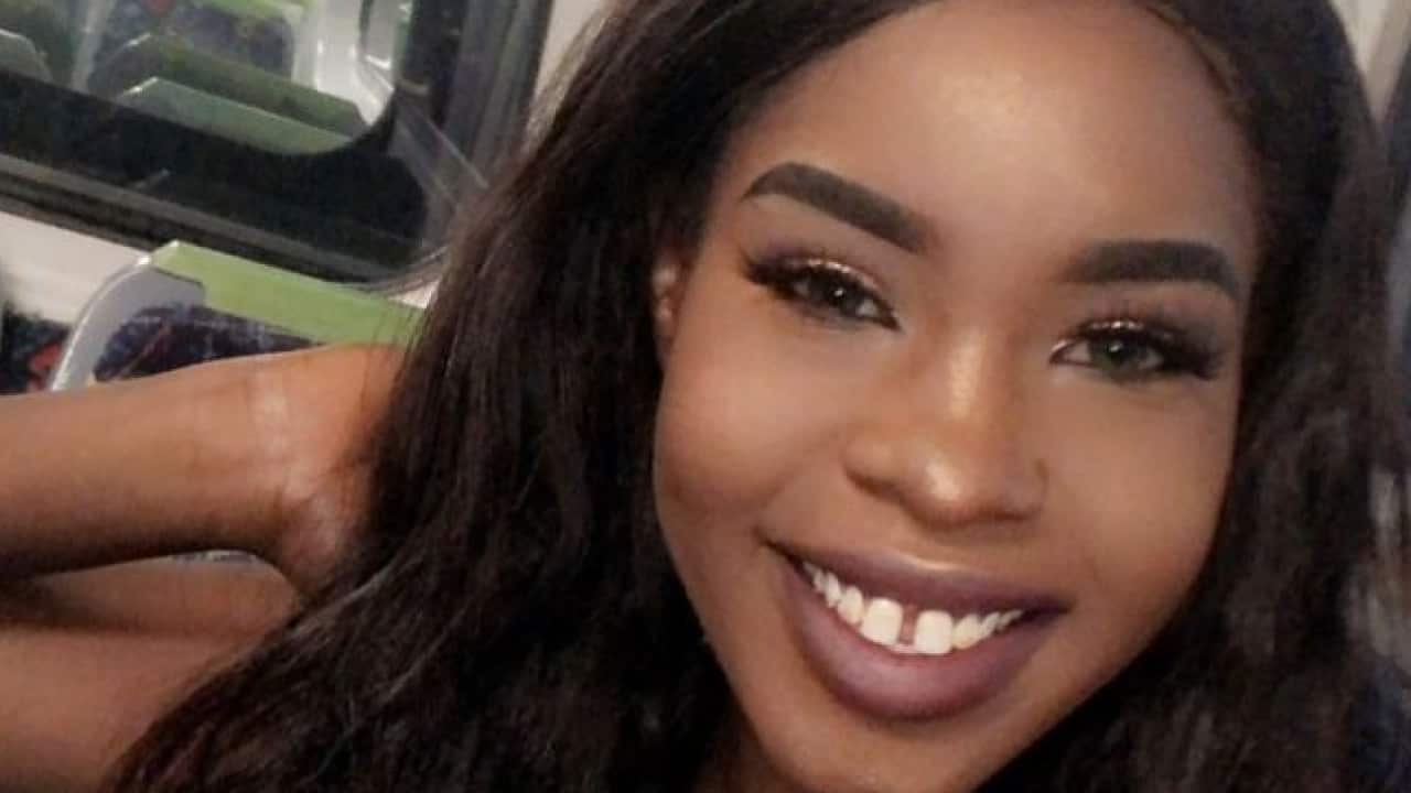 Laa Chol died in the early hours of Saturday.