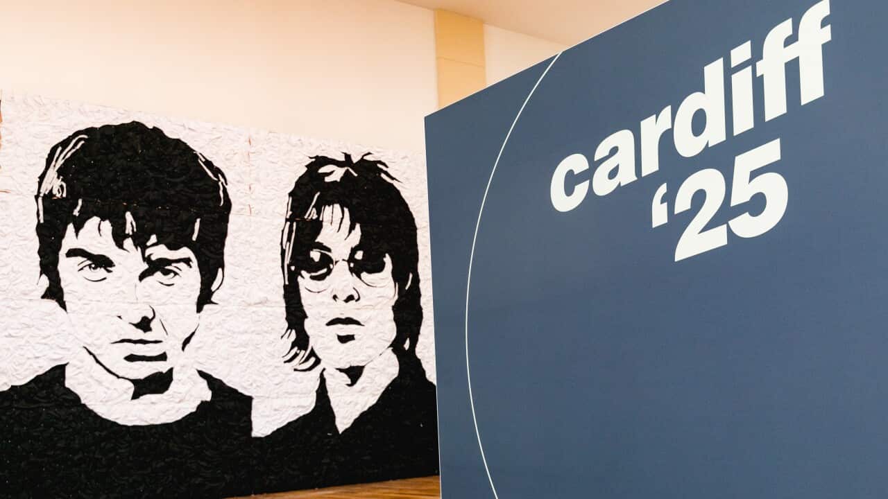 Oasis "Wonder Wall" Bucket Hat Portrait Unveiled In Cardiff