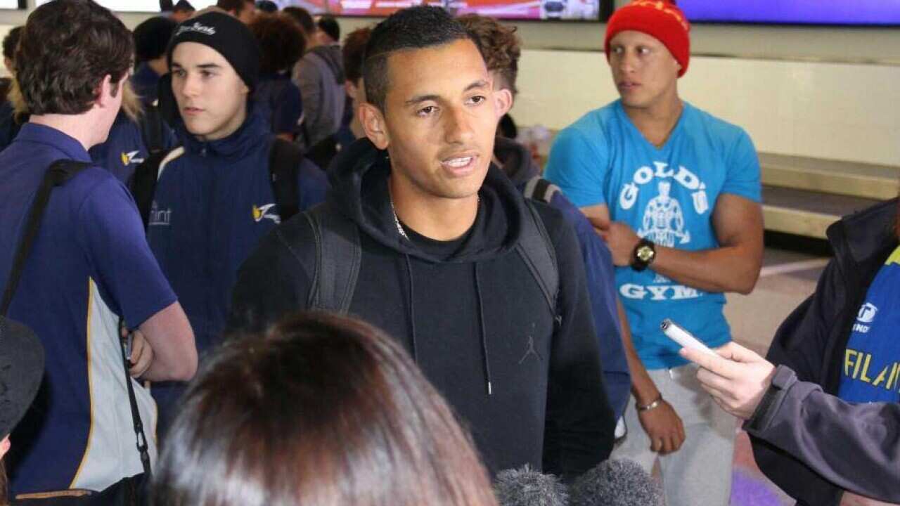 kyrgios airport.jpg