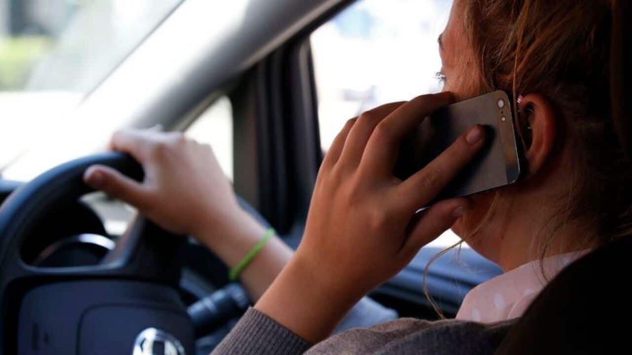 Driving and phones ... a bad mix