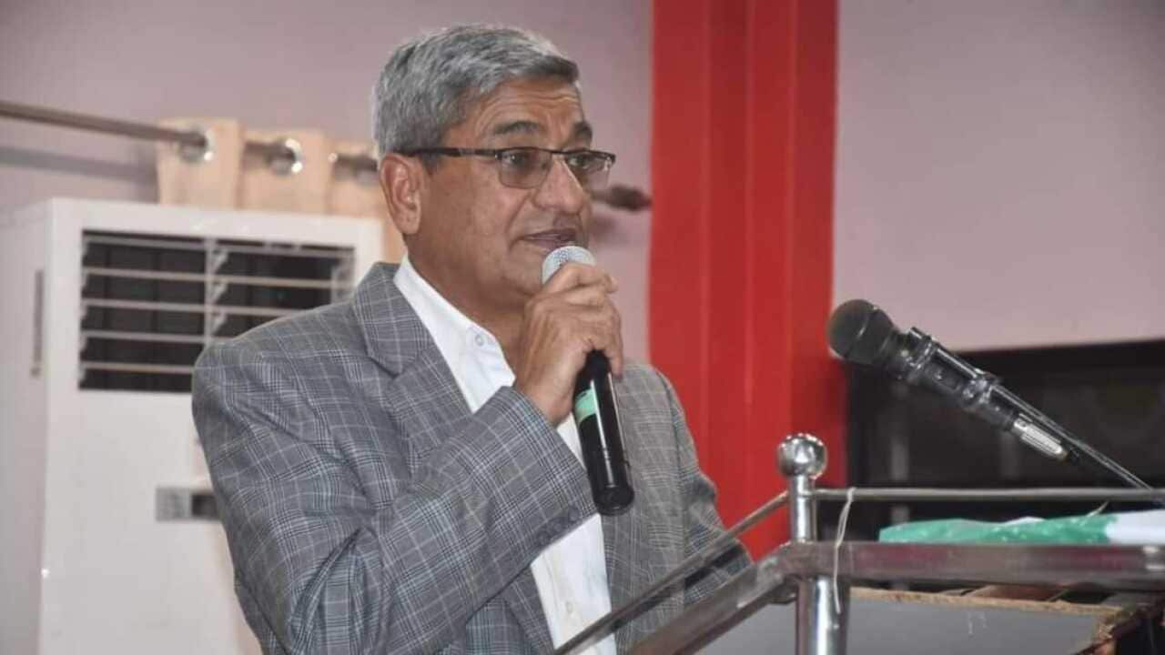 ramesh lekhak.jpg