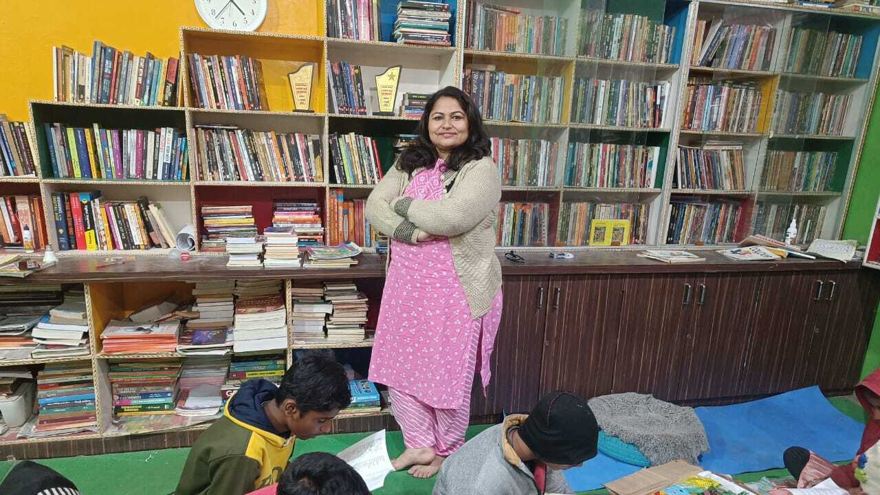 Hindi_24-7library.mp3