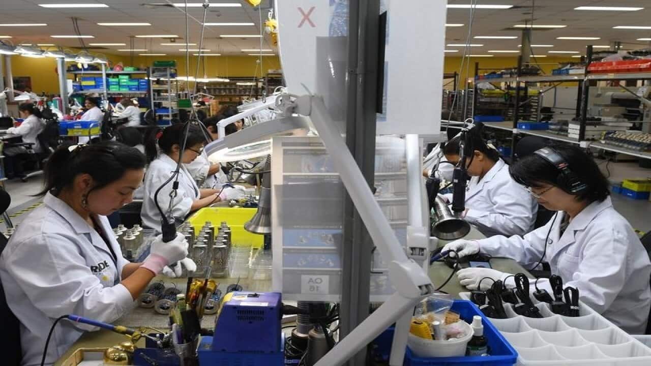 Job advertisements in newspapers and online fell 8.4% in May.